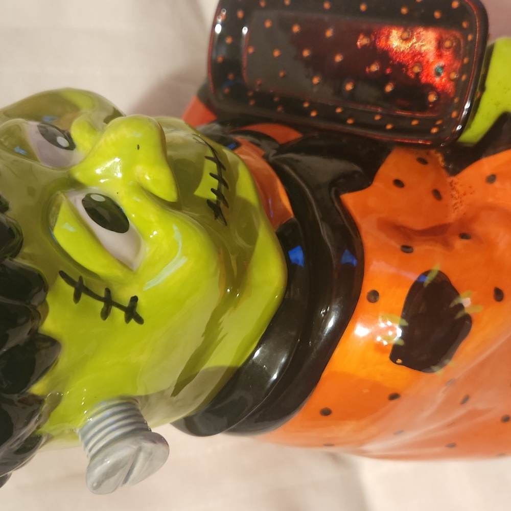 Cracker Barrel, Vintage, Rare, Halloween "Too Cute To Spook" Frankenstein Jar - Picture 8 of 10